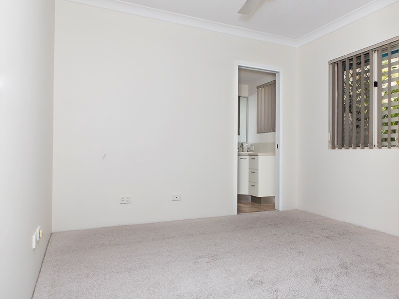 8/5 Whytecliffe Street, Albion QLD 4010