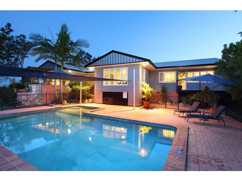 141 Kirby Road, Aspley QLD 4034