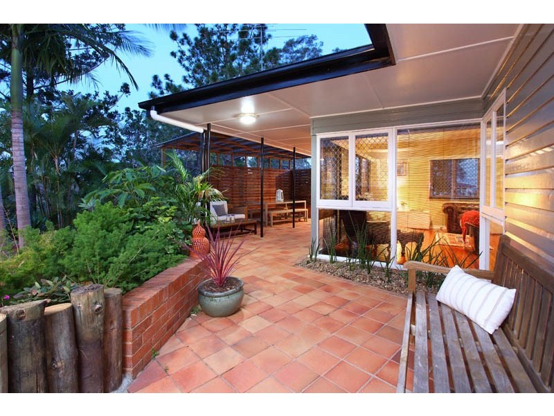 141 Kirby Road, Aspley QLD 4034