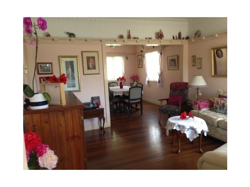 26 Deloraine Street, Wavell Heights QLD 4012