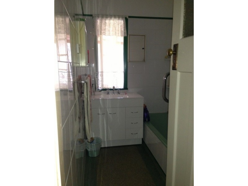 26 Deloraine Street, Wavell Heights QLD 4012