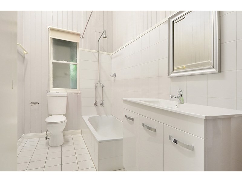 9 Bennison Street, Ascot QLD 4007