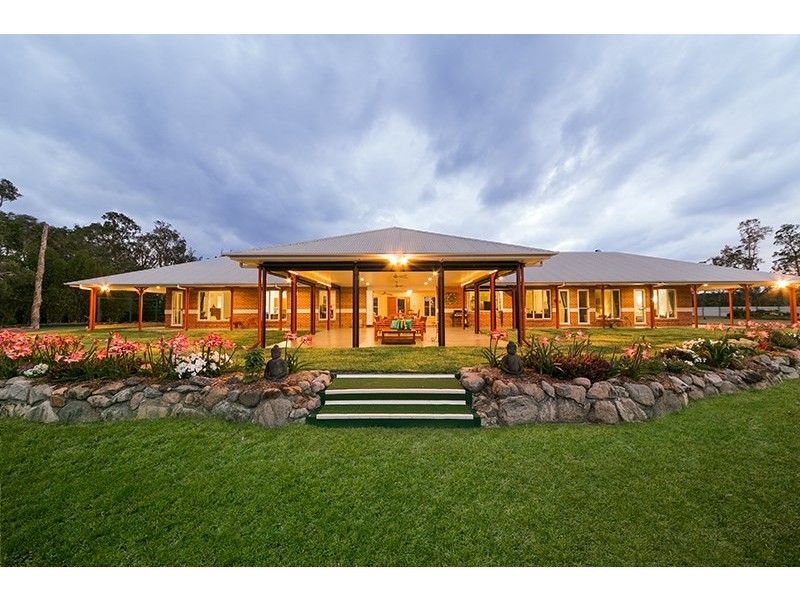 83 Blue Pacific Road, Deception Bay QLD 4508