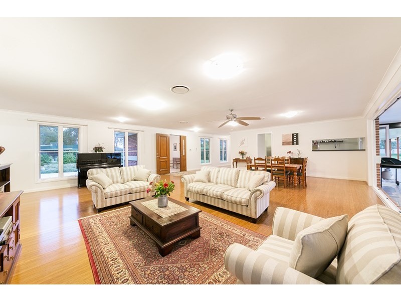 83 Blue Pacific Road, Deception Bay QLD 4508