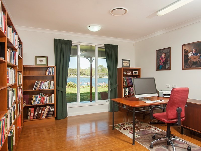 83 Blue Pacific Road, Deception Bay QLD 4508