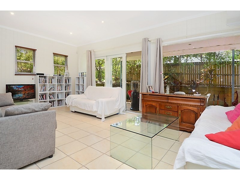 44 Oxford Street, Bulimba QLD 4171