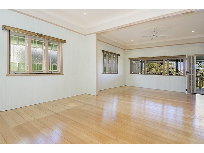 96 Constitution Road, Windsor QLD 4030