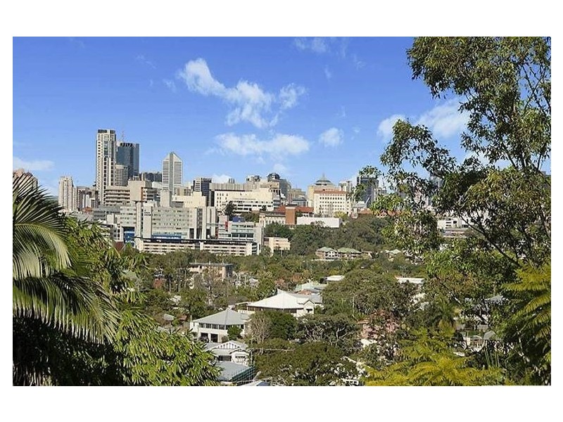 96 Constitution Road, Windsor QLD 4030