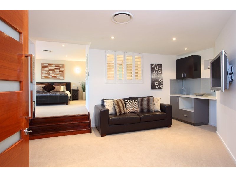 Bridgeman Downs QLD 4035