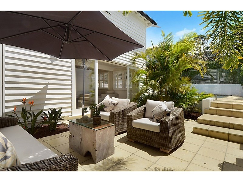 6 Boston Street, Clayfield QLD 4011