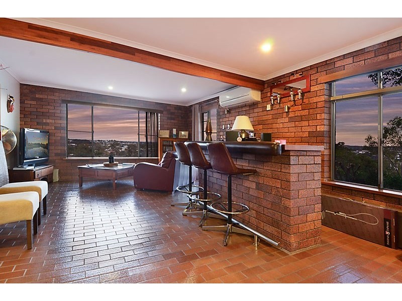 17A Apex Street, Balmoral QLD 4171