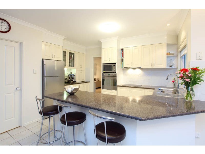 26 Shuttle Place, Bridgeman Downs QLD 4035