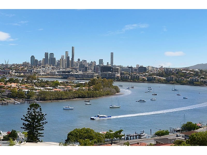 20 Eldernell Terrace, Hamilton QLD 4007