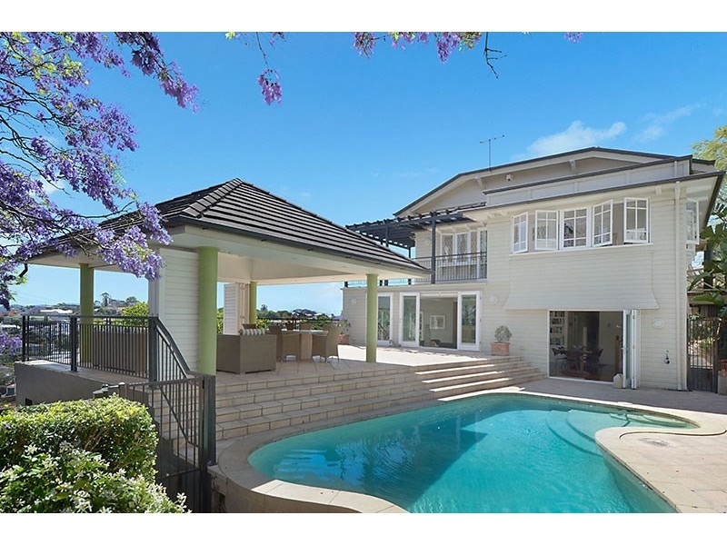 20 Eldernell Terrace, Hamilton QLD 4007