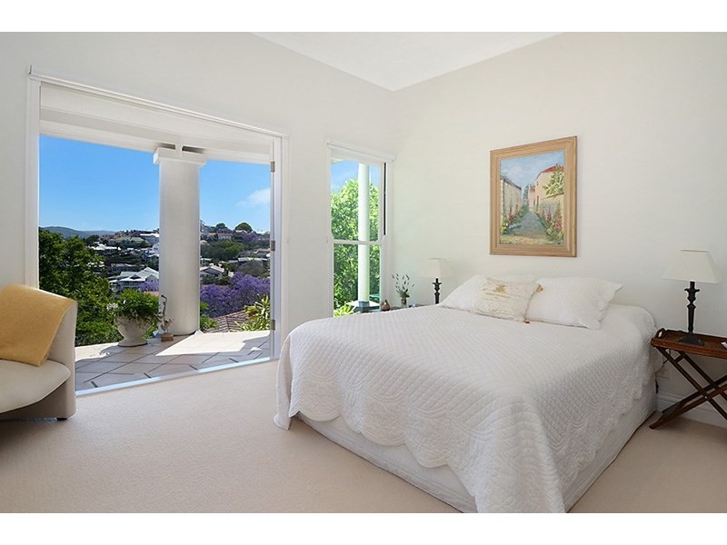 20 Eldernell Terrace, Hamilton QLD 4007