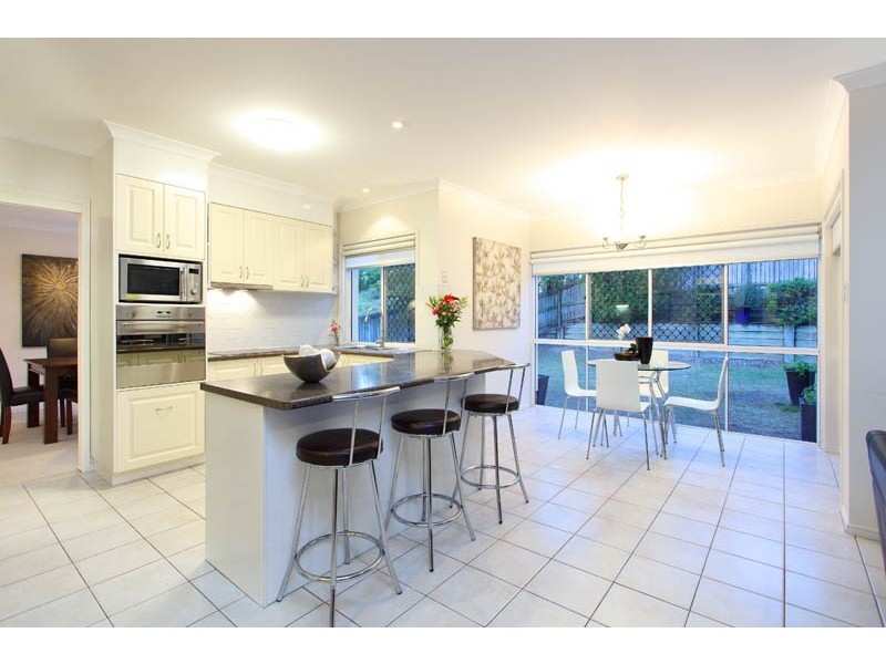 26 Shuttle Place, Bridgeman Downs QLD 4035