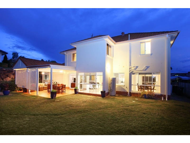 26 Shuttle Place, Bridgeman Downs QLD 4035