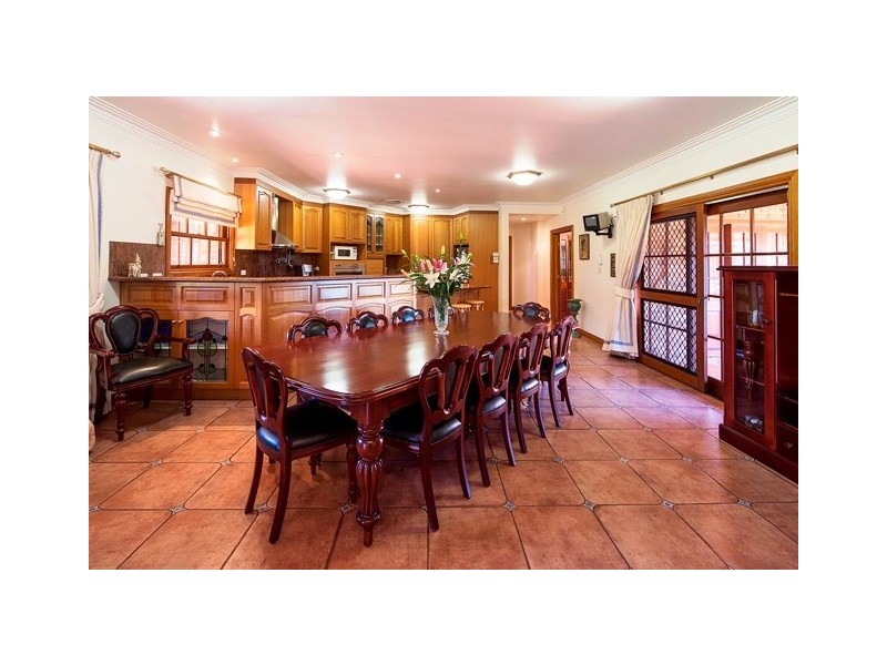 16 Neville Road, Bridgeman Downs QLD 4035