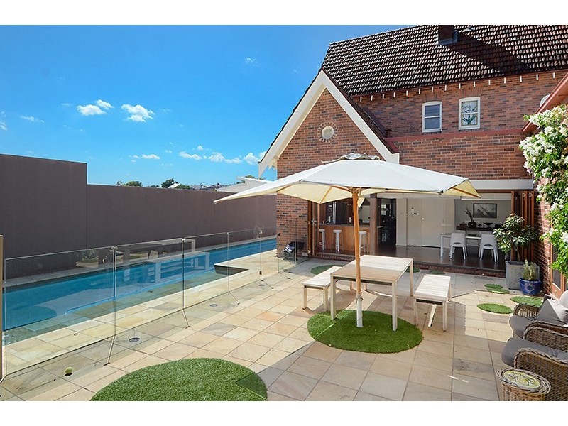 50 Riverton Street, Clayfield QLD 4011