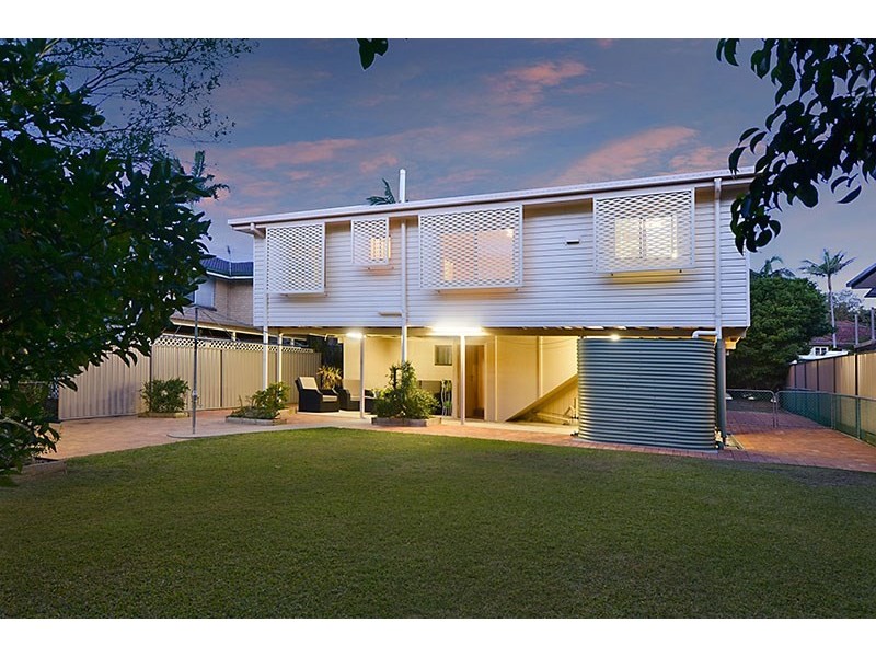 6 Beeby Street, Wavell Heights QLD 4012