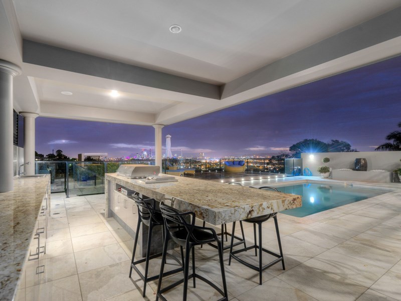 16 Massey Street, Ascot QLD 4007