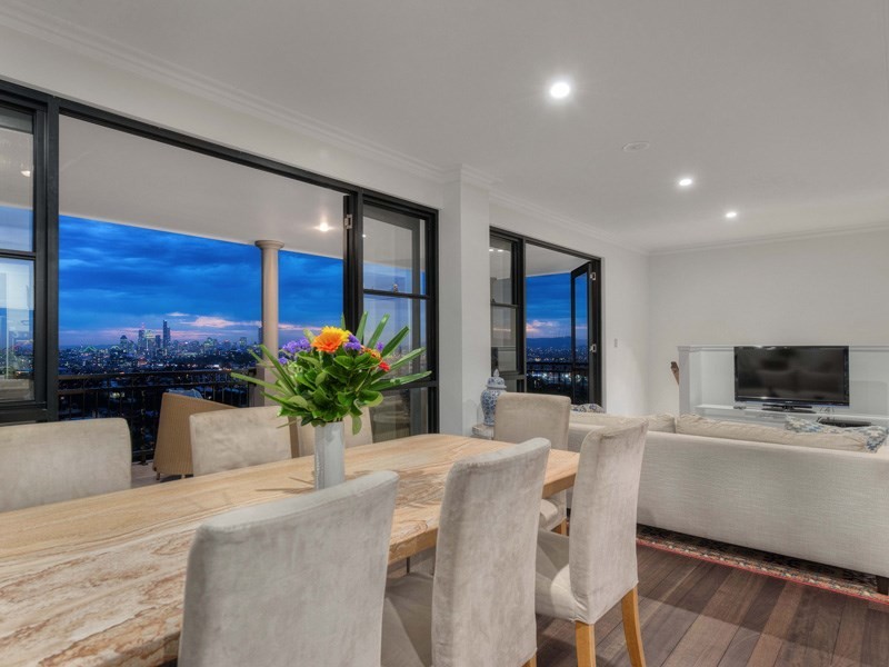 16 Massey Street, Ascot QLD 4007