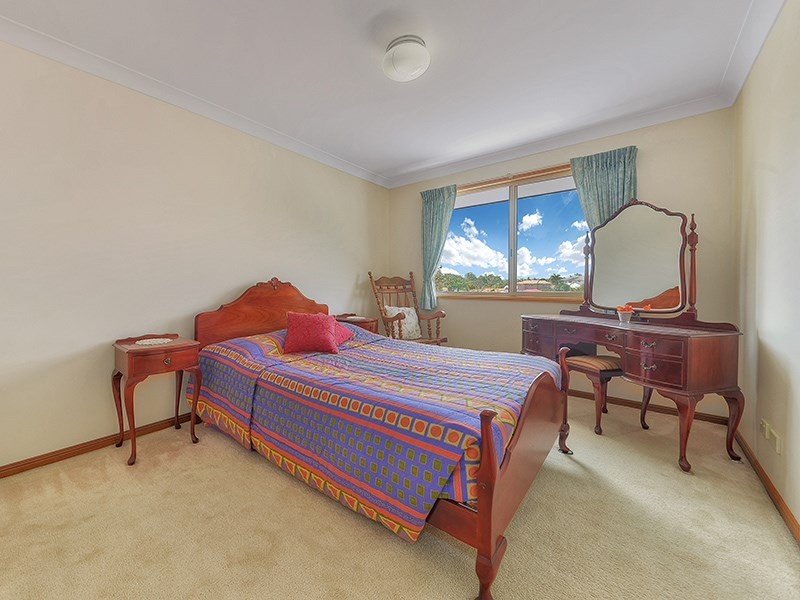 6 Sommerville Place, Chermside West QLD 4032