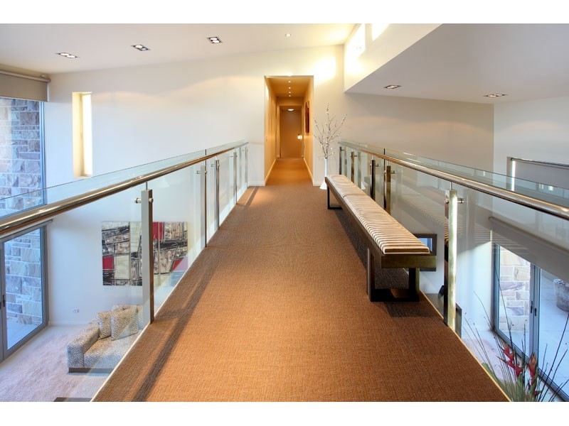 7 Pine Mountain Court, Carina Heights QLD 4152