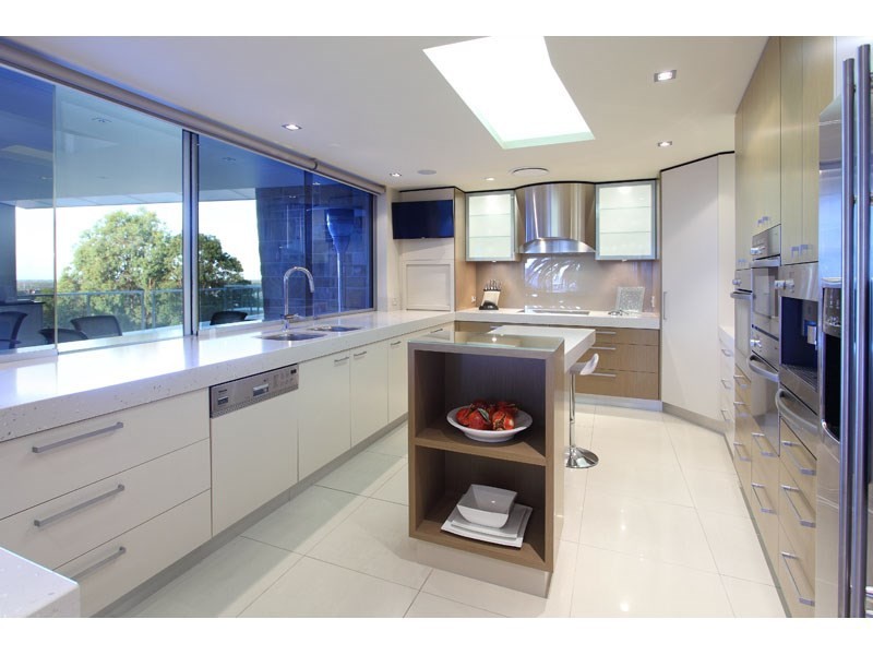 7 Pine Mountain Court, Carina Heights QLD 4152