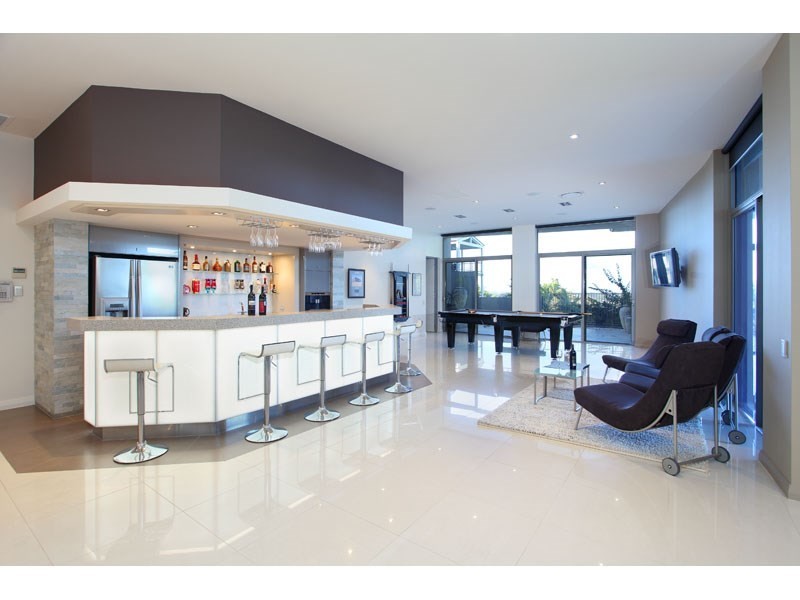 7 Pine Mountain Court, Carina Heights QLD 4152