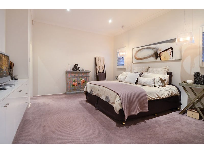 42 Sparkes Avenue, Hamilton QLD 4007