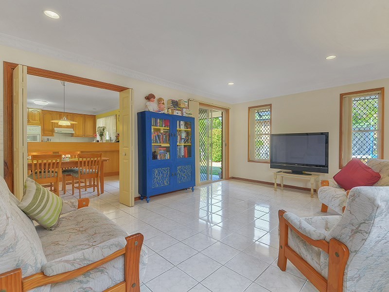 6 Sommerville Place, Chermside West QLD 4032