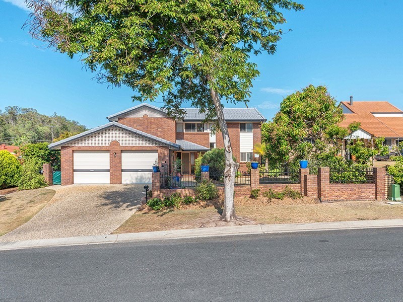 6 Sommerville Place, Chermside West QLD 4032