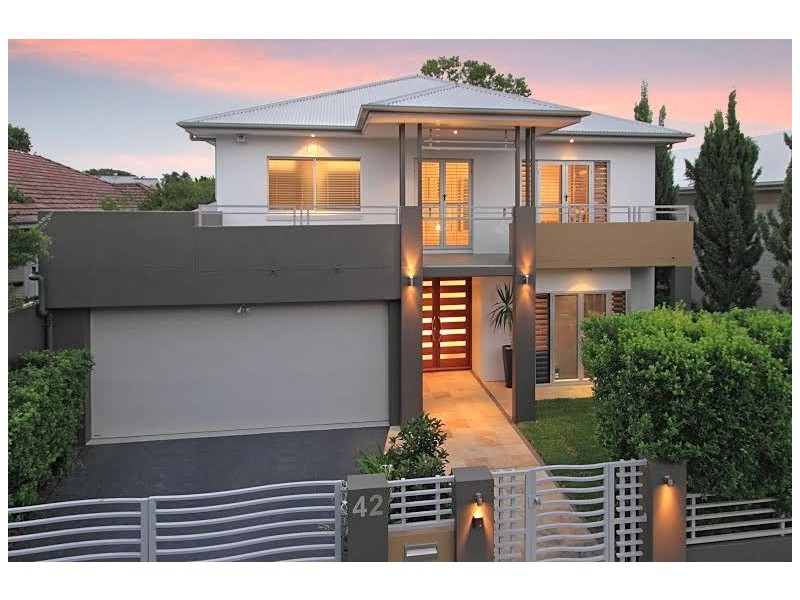 42 Ascot Street, Ascot QLD 4007