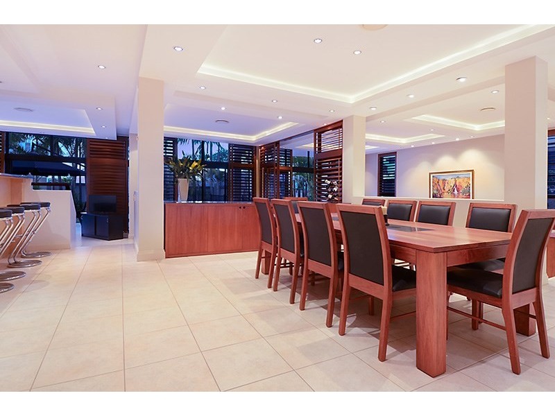 8 Palm Avenue, Ascot QLD 4007