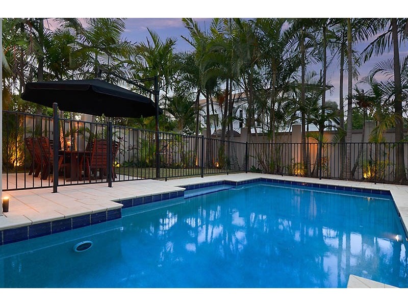 8 Palm Avenue, Ascot QLD 4007