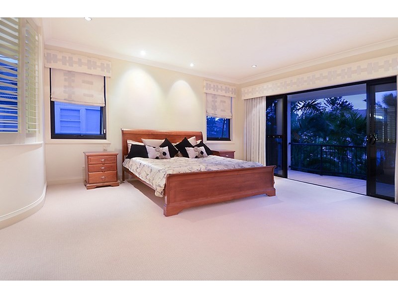 8 Palm Avenue, Ascot QLD 4007