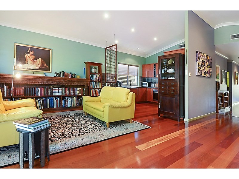 18 Tarm Street, Wavell Heights QLD 4012