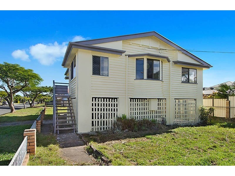 242 Nudgee Road, Hendra QLD 4011