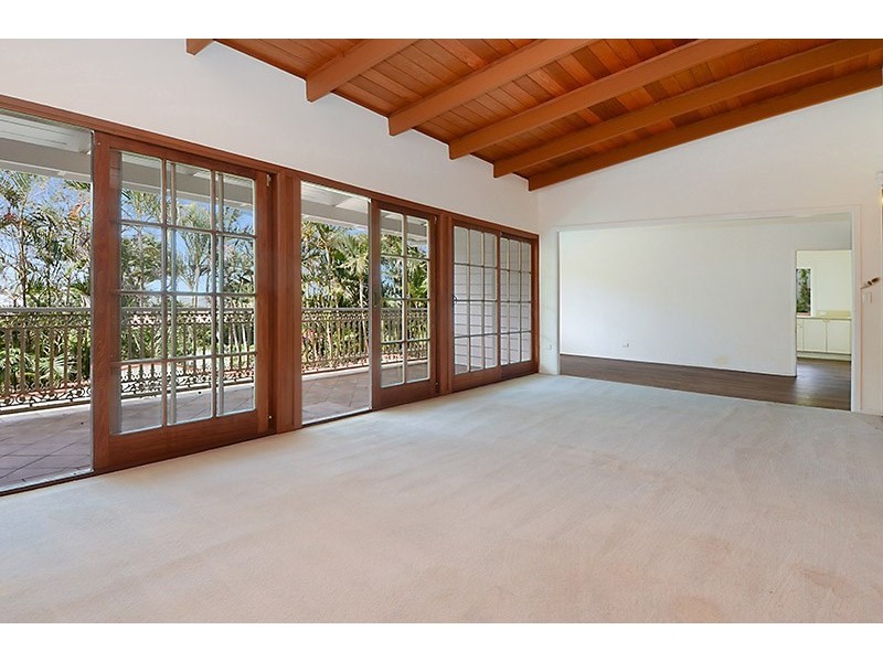 113 Crescent Road, Hamilton QLD 4007