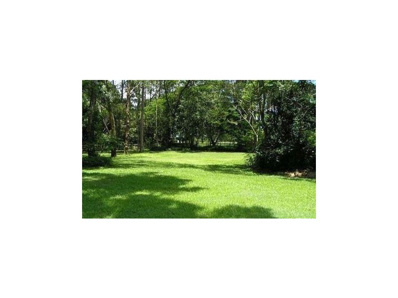 63 Neville Road, Bridgeman Downs QLD 4035