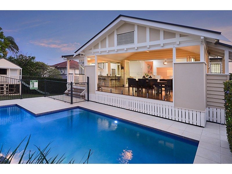 104 Reeve Street, Clayfield QLD 4011