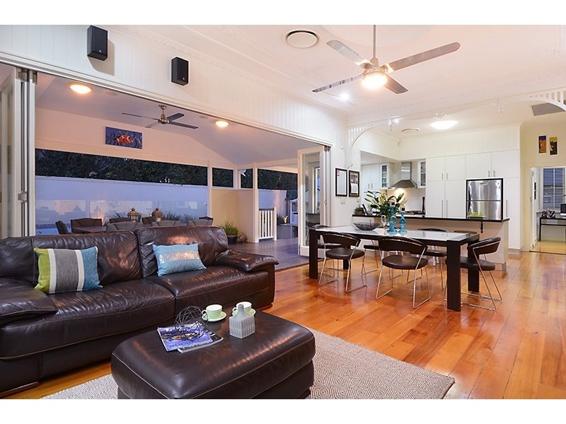 104 Reeve Street, Clayfield QLD 4011