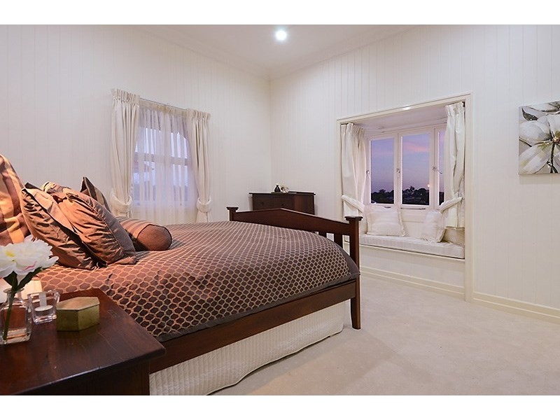 104 Reeve Street, Clayfield QLD 4011