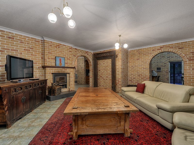 872 Beams Road, Bridgeman Downs QLD 4035