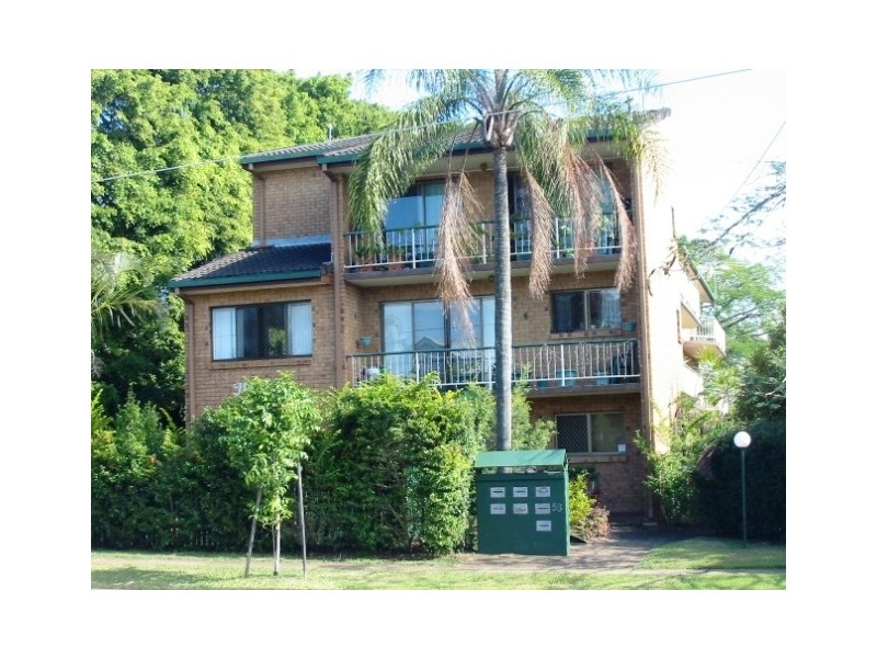 2/58 College Street, Hamilton QLD 4007