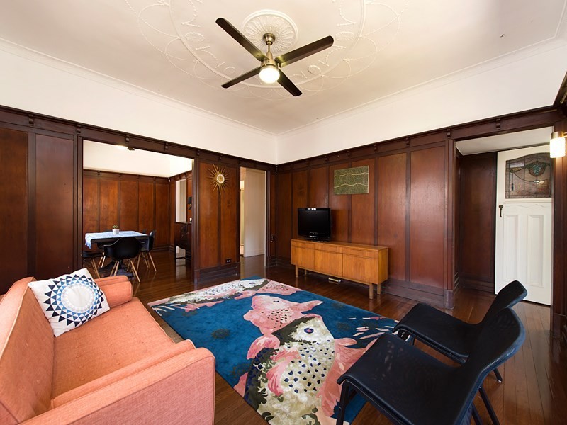 7 Adamson Street, Wooloowin QLD 4030