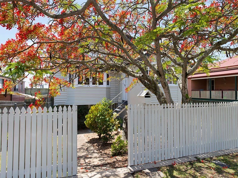 7 Adamson Street, Wooloowin QLD 4030