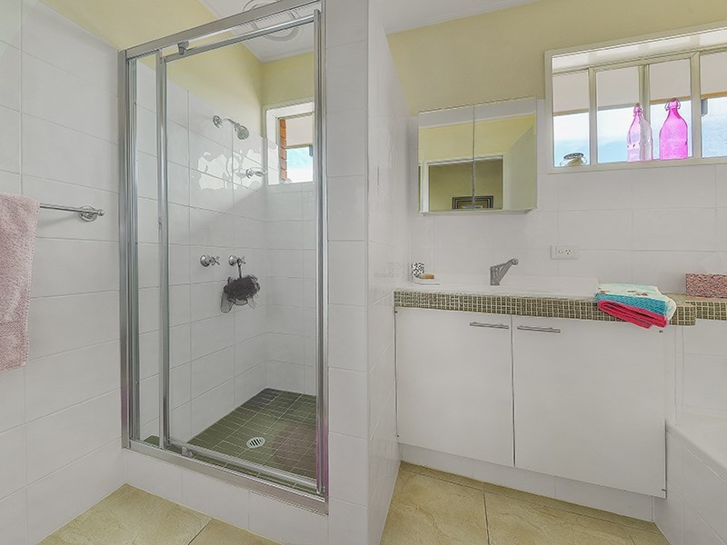 4 Moyston Street, Carseldine QLD 4034