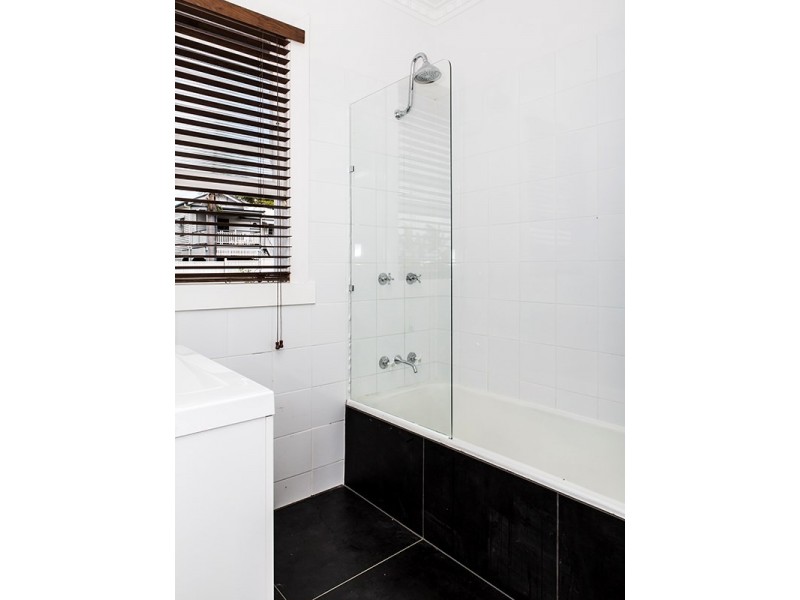 8 Maggs Street, Wavell Heights QLD 4012